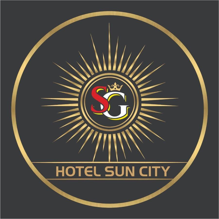 Hotel Suncity Αχμπανταμπάντ Εξωτερικό φωτογραφία