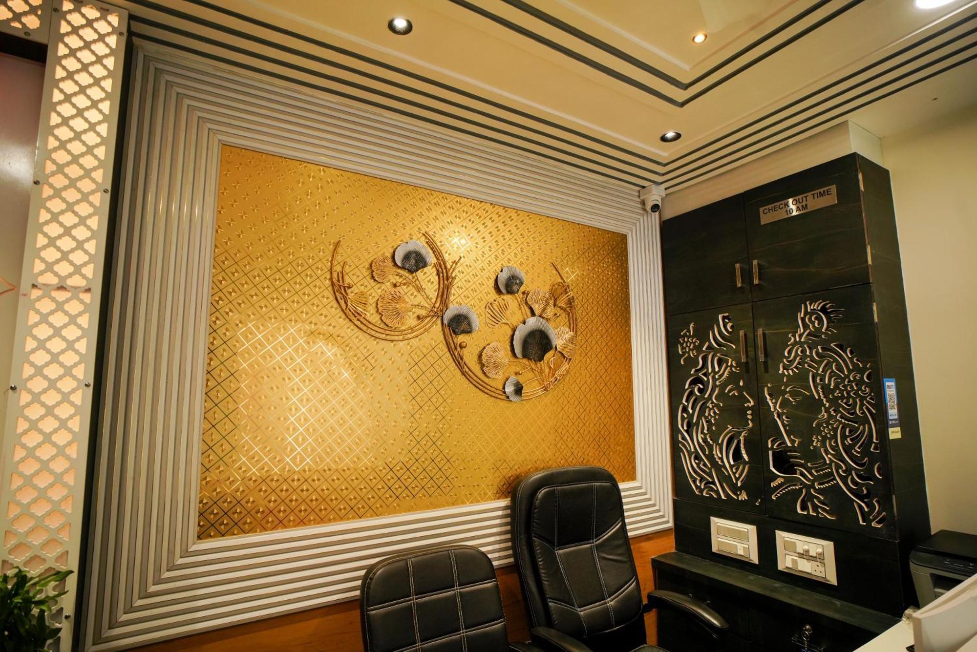 Hotel Suncity Αχμπανταμπάντ Εξωτερικό φωτογραφία